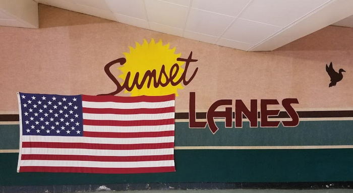 Snowdens Sunset Lanes - From Website (newer photo)